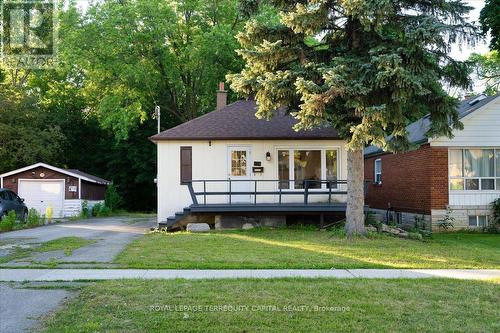 175 Clearbrooke Circle, Toronto, ON 
