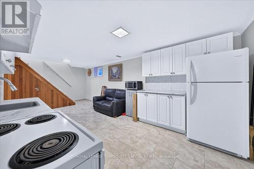 175 Clearbrooke Circle, Toronto, ON 