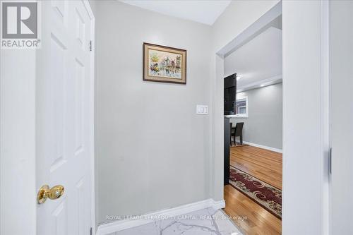 175 Clearbrooke Circle, Toronto, ON 