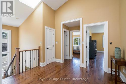 16 East Beach Road, Tiny, ON 