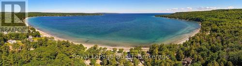 16 East Beach Road, Tiny, ON 