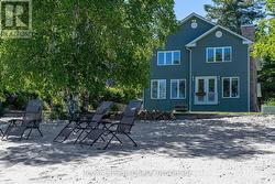 16 EAST BEACH ROAD  Tiny, ON L9M 0M6