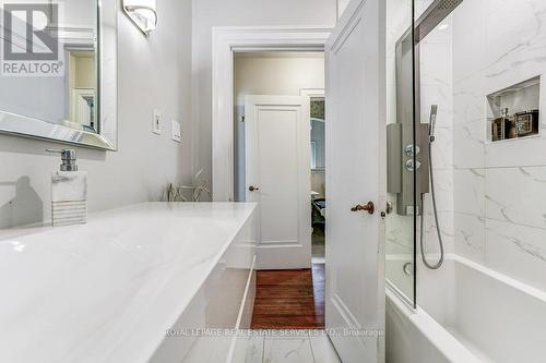 2 Larkin Avenue, Toronto, ON 
