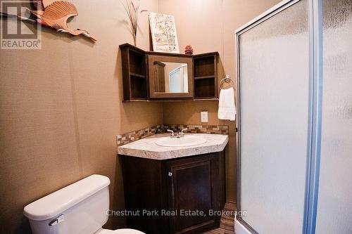 3 piece bathroom - Unit 1 - 98 North Shore Road, Kearney (Proudfoot), ON 