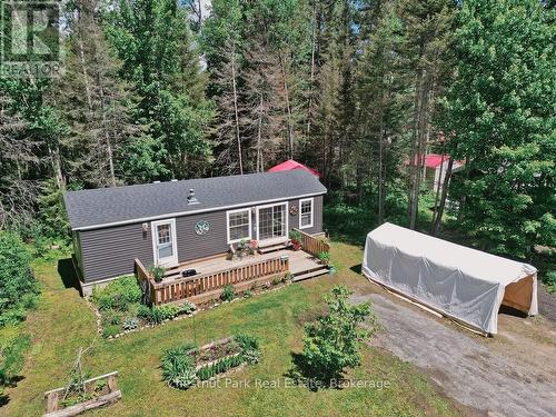 Trailer with Shelter included - Unit 1 - 98 North Shore Road, Kearney (Proudfoot), ON 