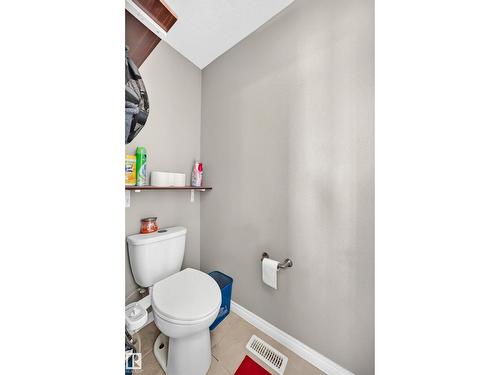 12410 171A Av Nw, Edmonton, AB 