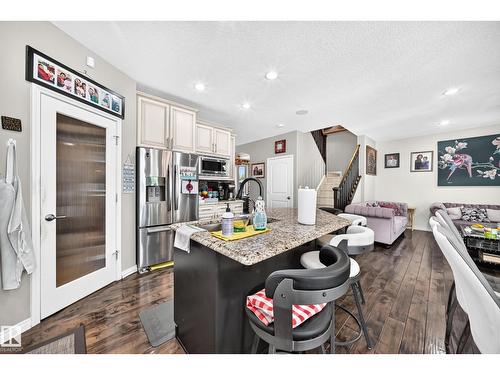 12410 171A Av Nw, Edmonton, AB 