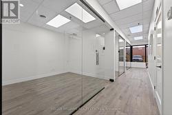 21 - 570 HOOD ROAD Markham, ON L3R 4G7