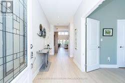 Foyer - 