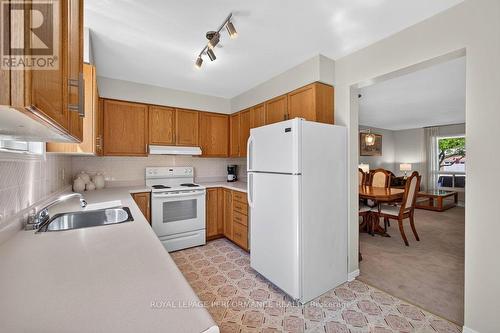 38 Burlington Crescent, Ottawa, ON 