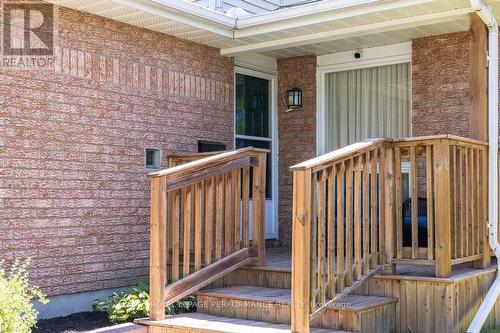 38 Burlington Crescent, Ottawa, ON 