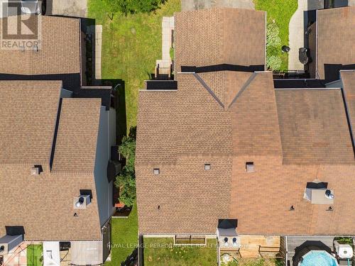 38 Burlington Crescent, Ottawa, ON 