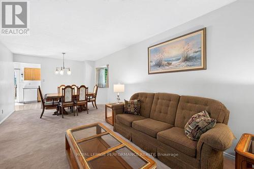 38 Burlington Crescent, Ottawa, ON 
