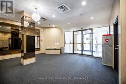 Lobby - 
