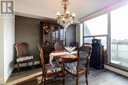 Dining - 