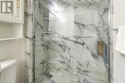 Upper Bath Walk In Shower - 