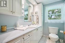 Full Bath 2nd floor - 