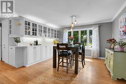 Dinning Rm - 