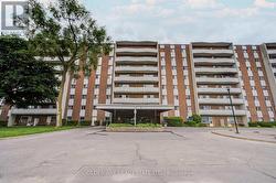 606 - 1660 BLOOR STREET  Mississauga, ON L4X 1R9