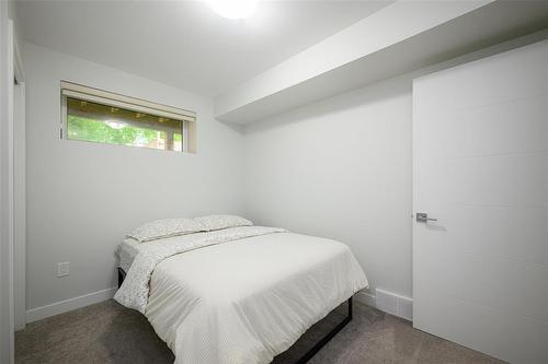 146 Pilgrim Avenue, Winnipeg, MB 