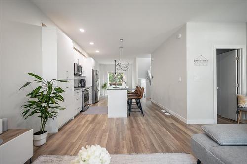 146 Pilgrim Avenue, Winnipeg, MB - Indoor