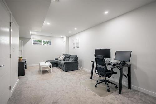 146 Pilgrim Avenue, Winnipeg, MB - Indoor