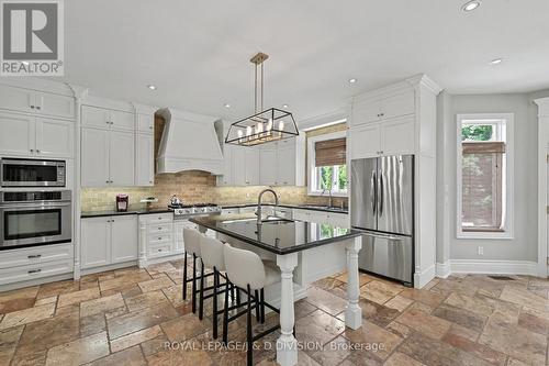 17 Agar Crescent, Toronto, ON 