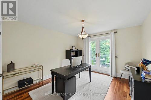 17 Agar Crescent, Toronto, ON 
