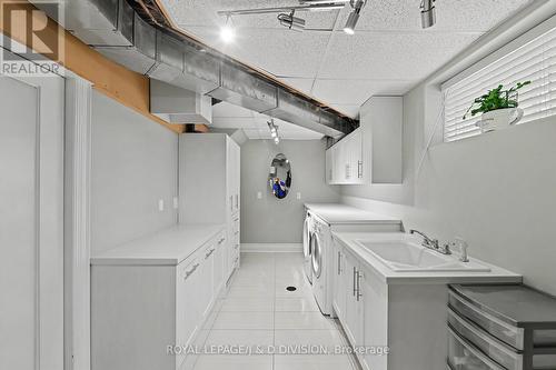 17 Agar Crescent, Toronto, ON 