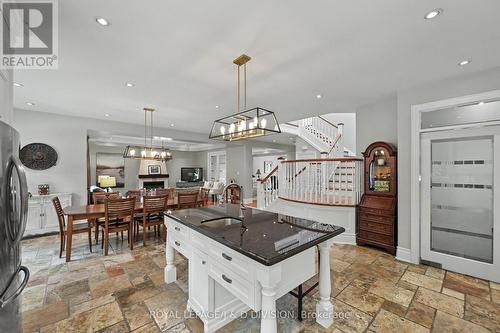 17 Agar Crescent, Toronto, ON 