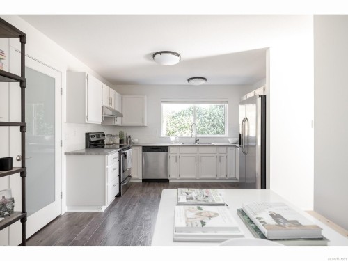 538 Tamarack Dr, Qualicum Beach, BC 