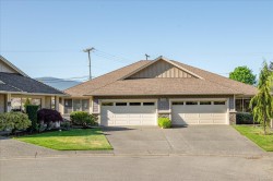 #101-5934 Kaden Pl Nanaimo, BC V9T 0B5