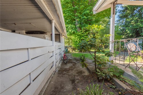 930 Wharncliffe Rd, Duncan, BC 