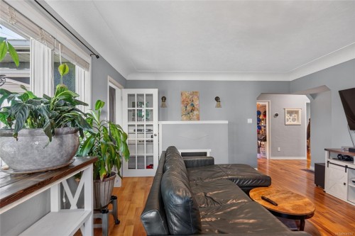 930 Wharncliffe Rd, Duncan, BC 
