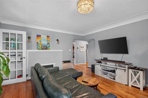 930 Wharncliffe Rd, Duncan, BC 