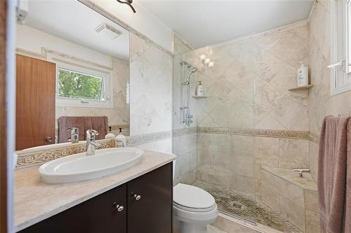 39 D'Arcy Dr, Winnipeg, MB 