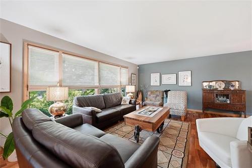 39 D'Arcy Dr, Winnipeg, MB 