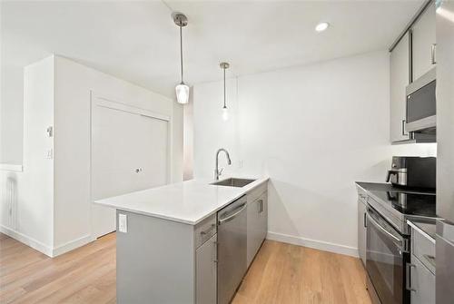127 Traverse Ave, Winnipeg, MB 