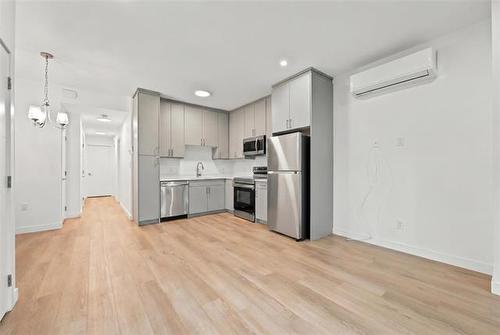 127 Traverse Ave, Winnipeg, MB 