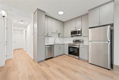 127 Traverse Ave, Winnipeg, MB 