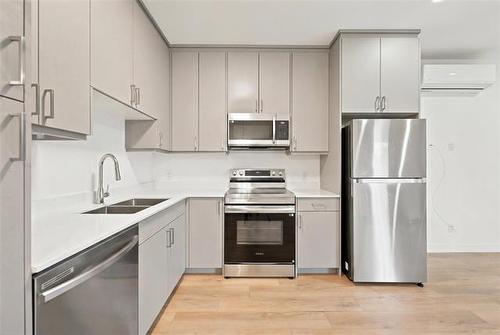 127 Traverse Ave, Winnipeg, MB 