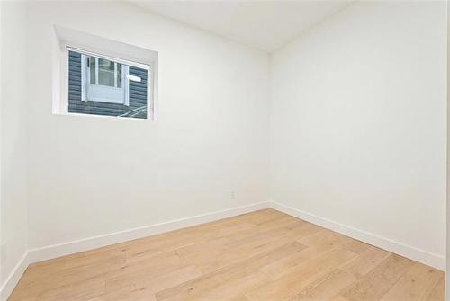 127 Traverse Ave, Winnipeg, MB 