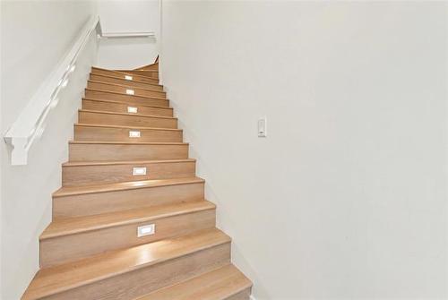 127 Traverse Ave, Winnipeg, MB 