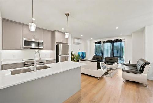 127 Traverse Ave, Winnipeg, MB 