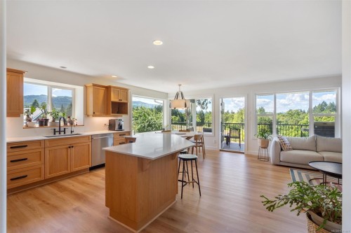 4370 Moss Rd, Duncan, BC 