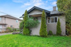 2614 Scott St Victoria, BC V8R 4H9