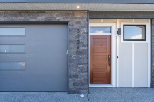 3226 Woodrush Dr  Duncan, BC V9L 0J9