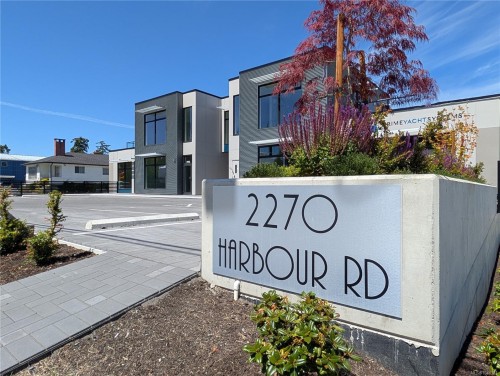 #102-2270 Harbour Rd, Sidney, BC 