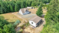 2920 Young Lake Rd Sooke, BC V9Z 0J6
