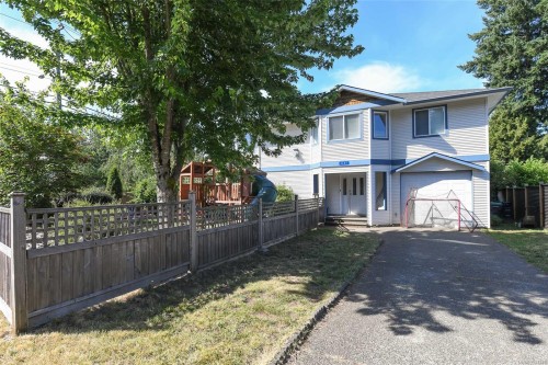4681 Shetland Pl  Courtenay, BC V9N 8Y7